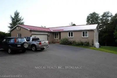 4555 LOUGHBOROUGH PORTLAND BOUNDARY Road, Frontenac, ON K0H 2T0