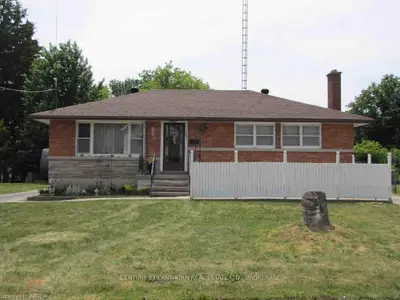 123 PRINCE Street, Deseronto, ON K0K 1X0
