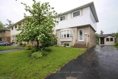 1046 Pinewood Place, Kingston, On K7p 1l1