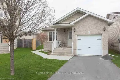 1204 Amanda Court, Kingston, On K7p 0c3