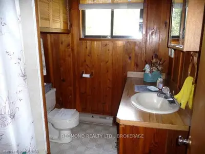742 Tar Island, Leeds And The Thousand Islands, On, K0e 1r0