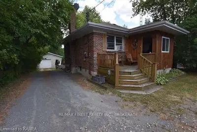 719 Kingston Mills Road, Kingston, On K7l 4v3