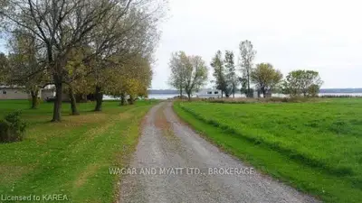 6311 County Road 9, Greater Napanee, On, K7r 3k8