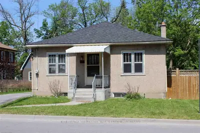 129 Adelphi Street E, Greater Napanee, On K7r 1t5