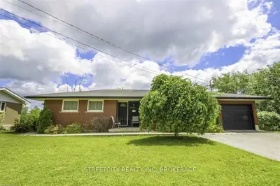 1003 Montreal Street, Kingston, On K7k 3k2