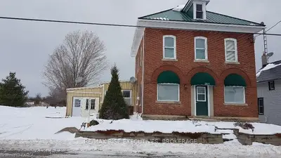 1611 Highway 42, Rideau Lakes, On, K0e 1g0