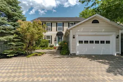 456 Dundas Street W, Greater Napanee, ON K7R 2C1
