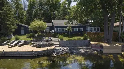 927 3rd Concession Road, Greater Napanee, ON K7R 3K7