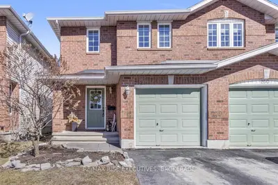 252 Ellesmeer Avenue, Kingston, On K7p 3c6