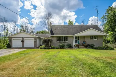 42 GEROW Road, Greater Napanee, ON K7R 3L2