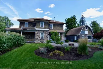 106 Bridge Street E, Greater Napanee, On K7r 1k3