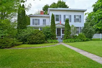 236 King Street E, Brockville, On K6v 1c7