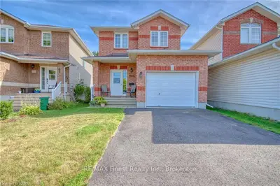 1856 Berrywood Crescent, Kingston, On K7p 2p7