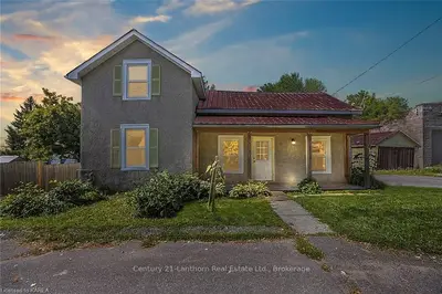 142 Pleasant Drive, Greater Napanee, On K0k 2z0