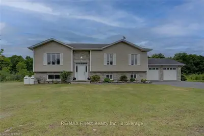 4989 Loughborough Portland Boundary Road, Frontenac, On K0h 1v0