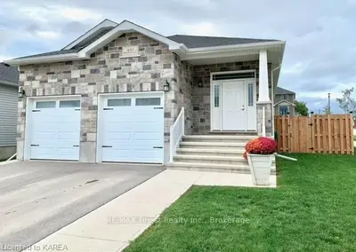 1650 Brookedayle Avenue, Kingston, On K7p 0s9