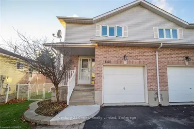1271 BIRCHWOOD Drive, Kingston, ON K7P 2Y9