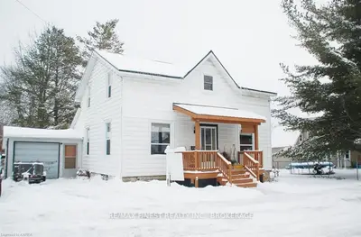 81 West Street, Greater Napanee, On K7r 2p1