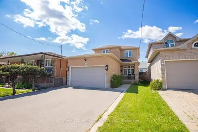 Detached in Hamilton