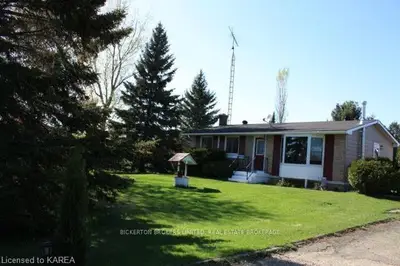 112 RED HORSE LAKE Road, Leeds and the Thousand Islands, ON K0E 1N0