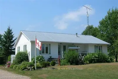308 SHORT POINT Road, Leeds and the Thousand Islands, ON K0E 1N0