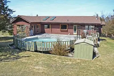 1694 COUNTY ROAD 9, Greater Napanee, ON K7R 3K8