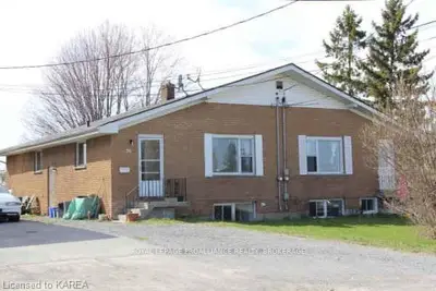 26-28 Daly Street, Kingston, On K7k 4y9