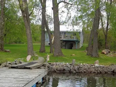 545 Tar Island, Leeds And The Thousand Islands, On, K0e 1r0