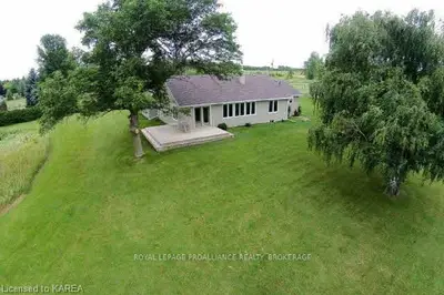 358 SHERMANS POINT Road, Greater Napanee, ON K7R 3K8