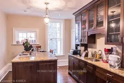 109 THOMAS Street, Greater Napanee, ON K7R 1L1
