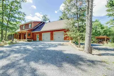 31 Redpath Lane, Rideau Lakes, ON K0G 1E0