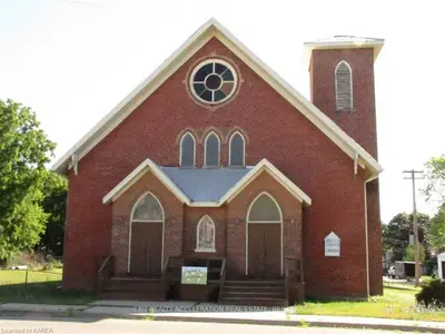 112 Fourth Street, Deseronto, On, K0k 1x0