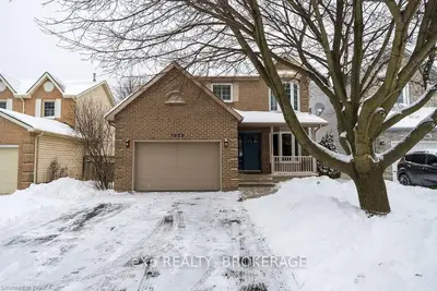 1020 Lombardy Street, Kingston, On K7m 8m6