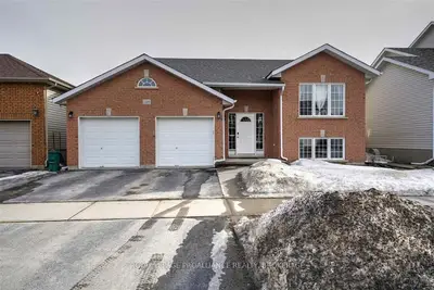 1209 Greenwood Park Drive, Kingston, On K7k 7k3