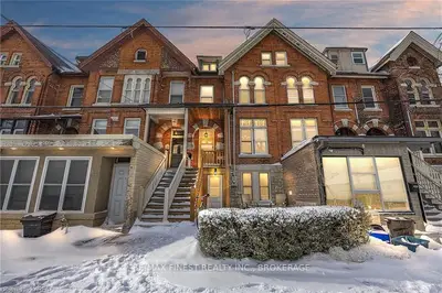 62 MONTREAL Street, Kingston, ON K7K 3E8
