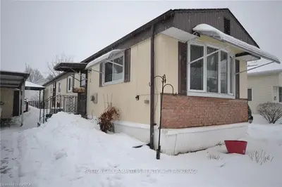 3 Powley Garden Drive, Kingston, On K7k 6a1
