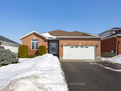 264 Sheridan Street, Kingston, On K7p 3c7