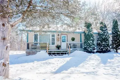 6877 County Road 9, Greater Napanee, On, K7r 3k8