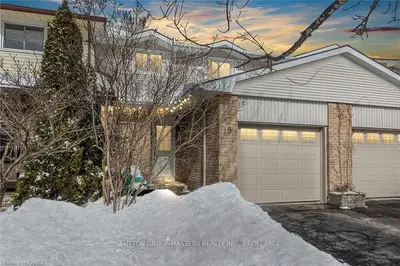 19 Bonny Lane, Kingston, On K7k 6e3