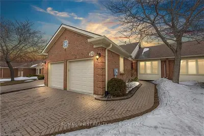 100 Medley Court 20, Kingston, On K7k 6x1