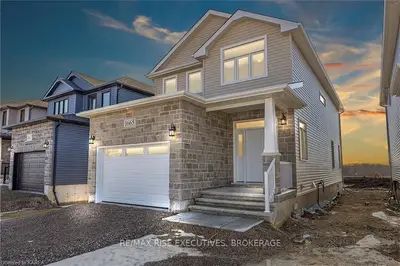 1665 Brookedayle Avenue, Kingston, On K7p 0s9