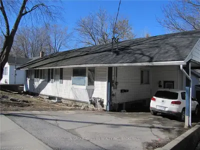792 Portsmouth Avenue, Kingston, On K7m 1w7