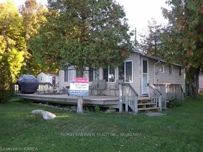 20 Railroad Street, Rideau Lakes, On K0e 1g0