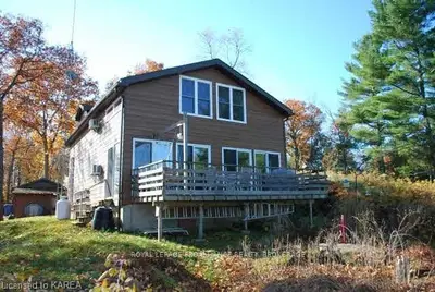 901 WEB Lane, Leeds and the Thousand Islands, ON K0E 1B0
