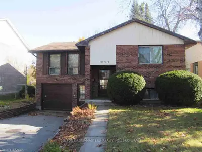 944 KENSHAW Street, Kingston, ON K7P 1M1
