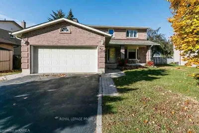 959 CRESTHILL Street, Kingston, ON K7P 1H4