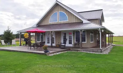 71 EVERGREEN WAY Lane, Frontenac Islands, ON K0H 2Y0