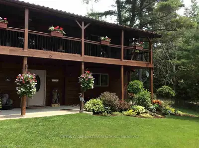 174 Brooks Point Road, Rideau Lakes, On K0g 1e0