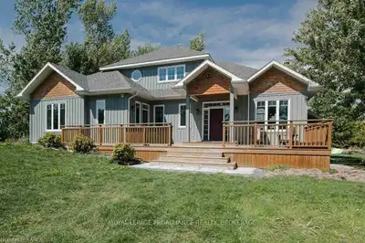 135 HOWARD ORR Lane, Frontenac Islands, ON K0H 2Y0