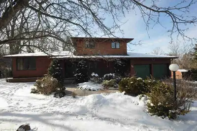 43 SARAH Street, Greater Napanee, ON K7R 3J4